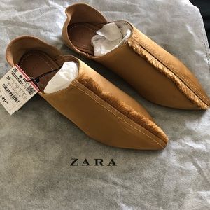 Zara woman gold flats